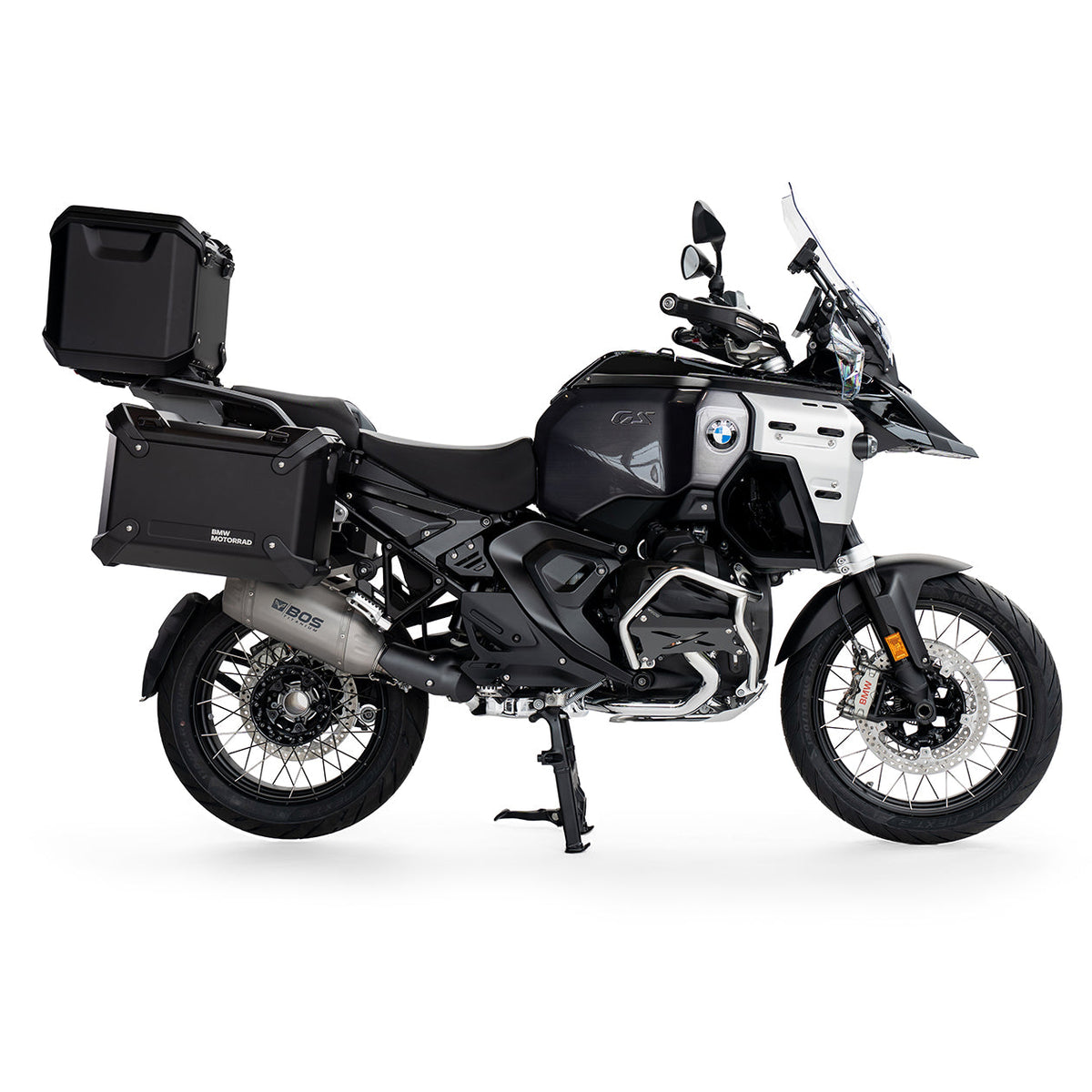 BOS Titanium uitlaat gemonteerd op BMW R 1300 GS Adventure - zijaanzicht