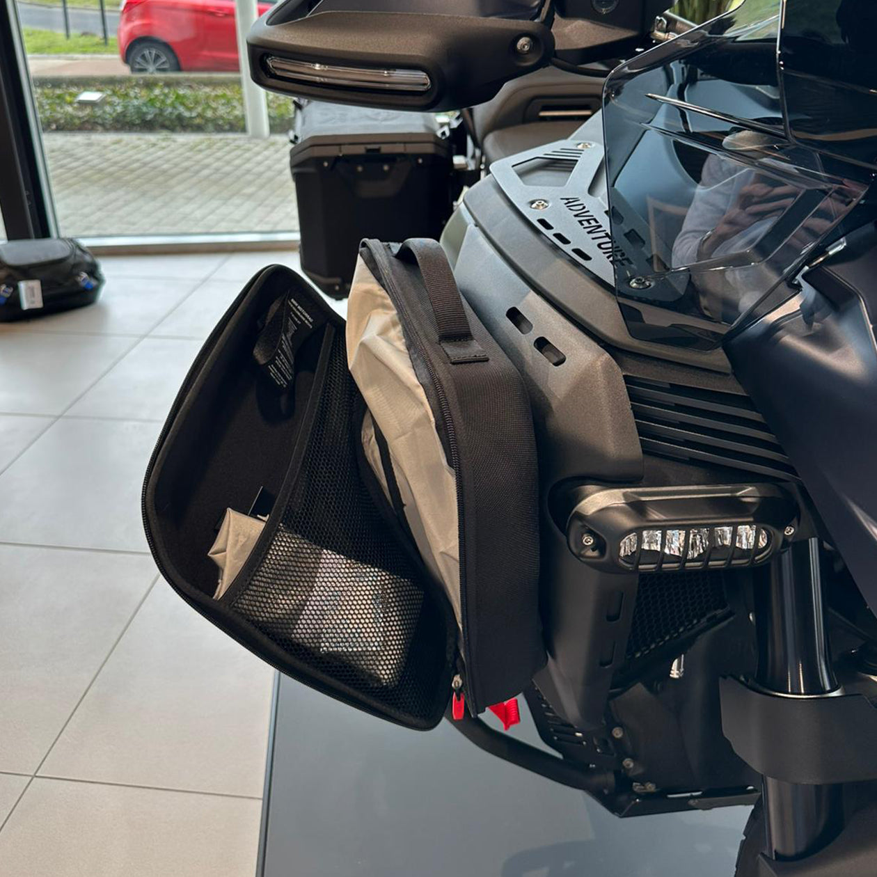 BMW 1300 GSA Tank Zijtassen set